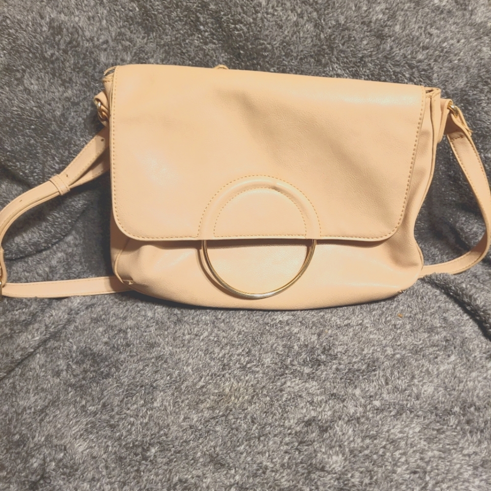 Kaari Blue light creamy pink/coral
